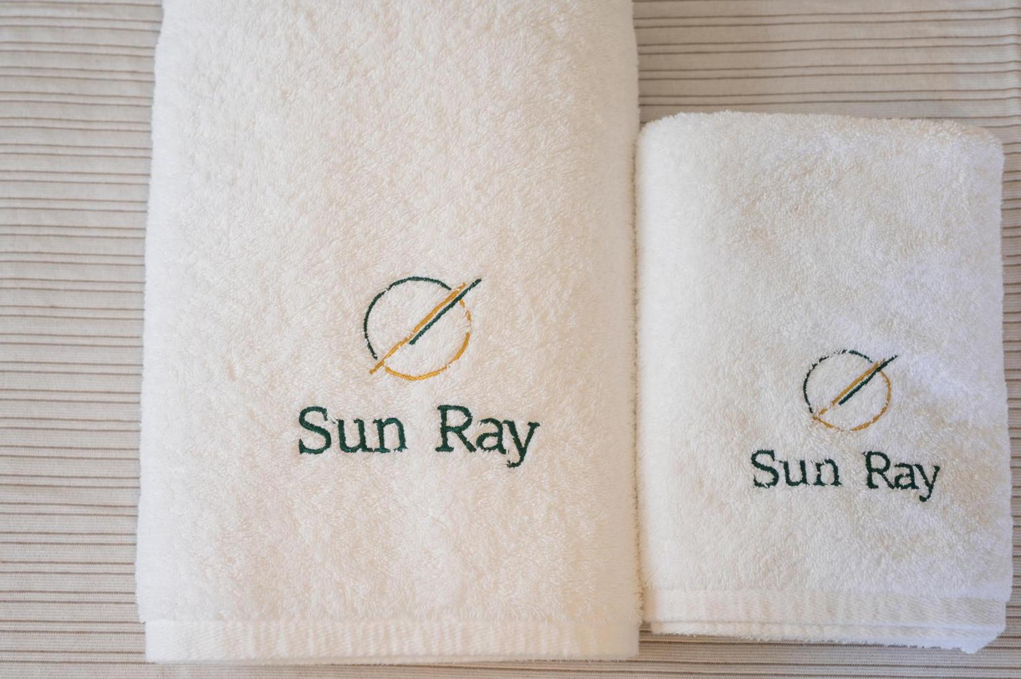 Sun Ray Luxury Apartments Agia Marina Zimmer foto
