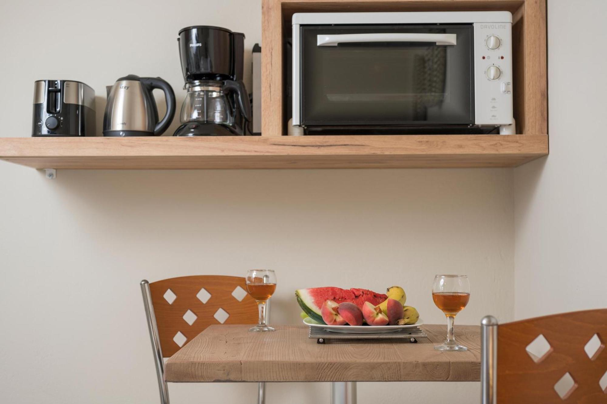 Sun Ray Luxury Apartments Agia Marina Zimmer foto